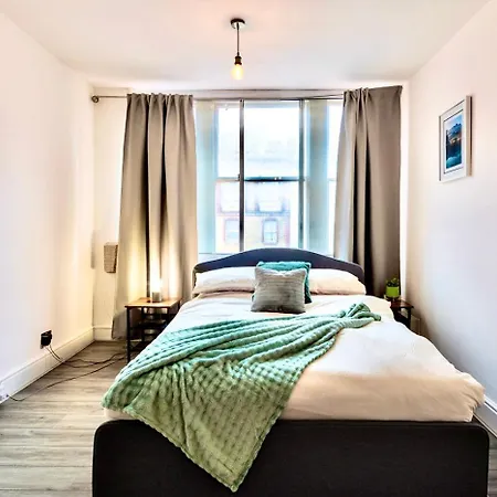 The Orange Factory By Altoluxoexperience Short Lets & Serviced With Free Wifi Bristol